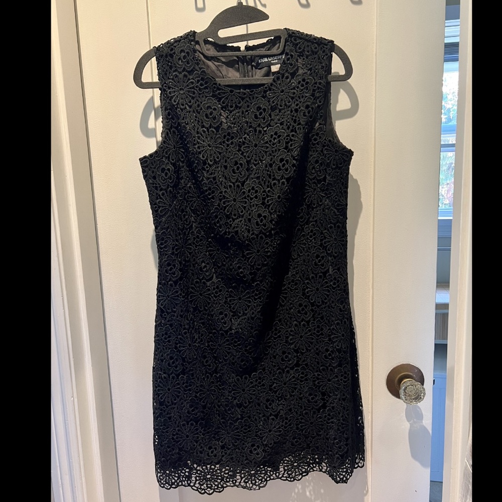 Karl Lagerfeld Black Lace Sleeveless Sheath Dress